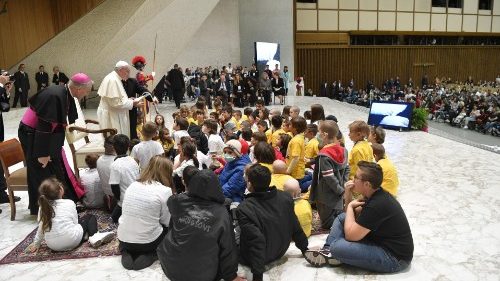 Il Papa all'Ospedale Bambino Gesù: grazie per quanto fate ai piccoli che soffrono