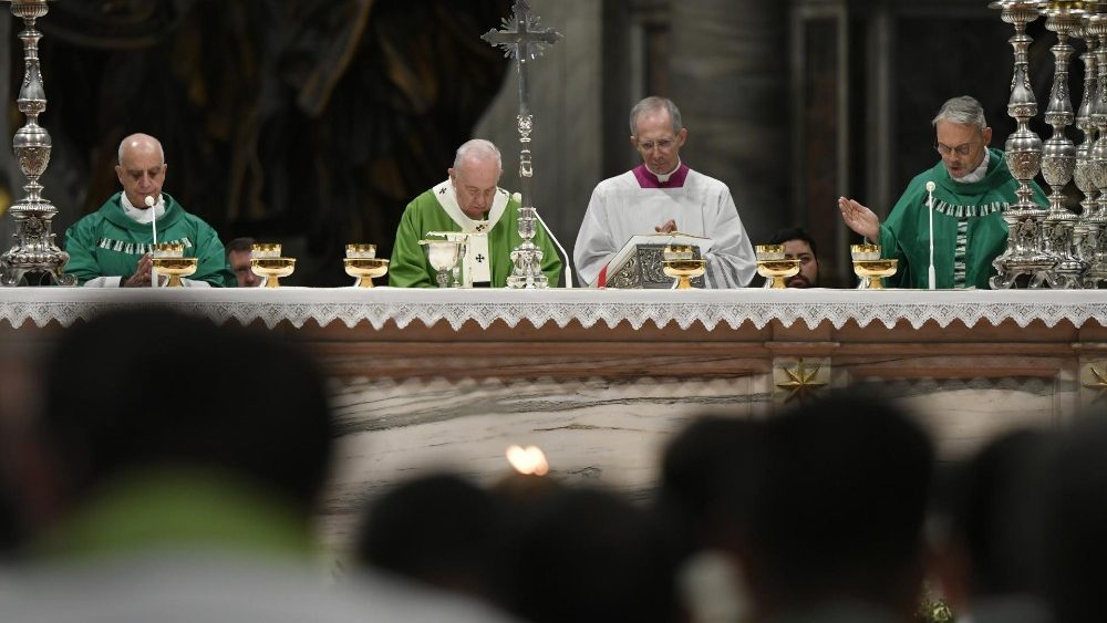 A celebração eucarística dos pobres com o Papa em 2017