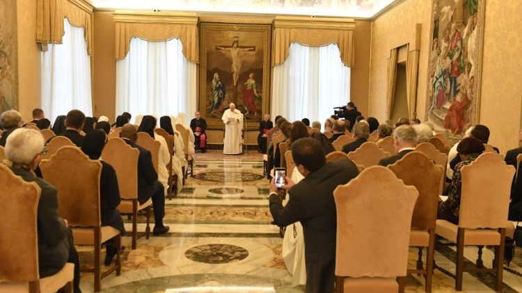 Le Pape lors de l'audience de ce 13 décembre 2019