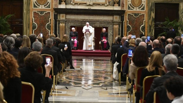 Papież: opiekowanie się chorym to dawanie miejsca Panu