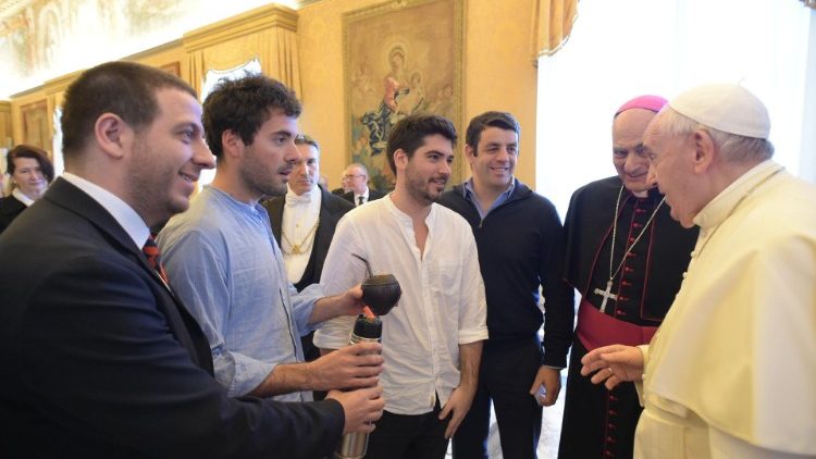 Papież o nowym przymierzu edukacyjnym