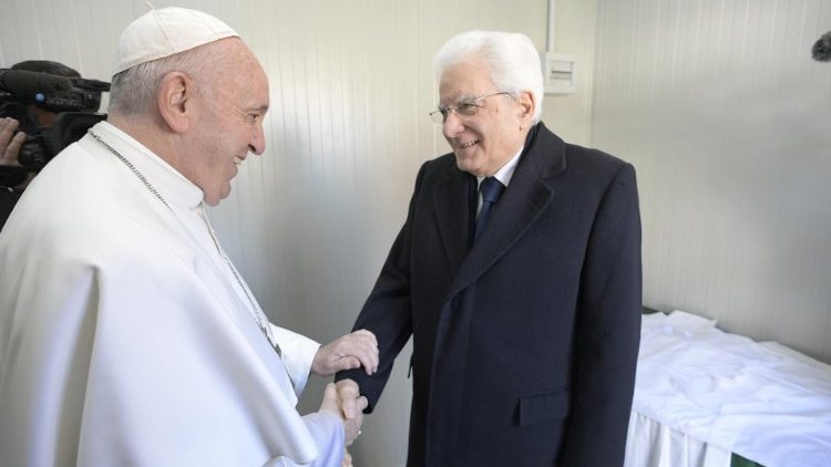 2020.02.23 Visita Pastorale a Bari incontro con Presidente della Repubblica italiana Sergio Mattarella