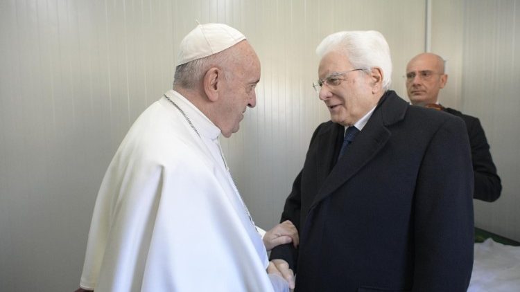 2020.02.23 Visita Pastorale a Bari incontro con Presidente della Repubblica italiana Sergio Mattarella