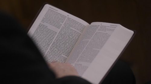 Ejercicios Espirituales: la noche no es sólo inquietud, sino donde Dios se manifiesta