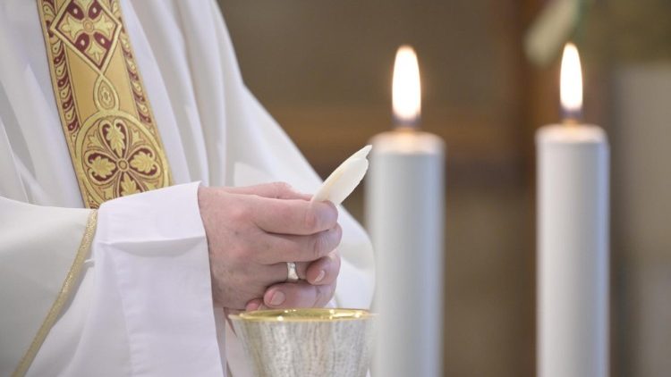 Die Heilige Messe darf nicht "verschachert" werden