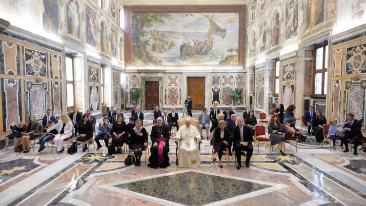 Papież do autystycznych dzieci i ich opiekunów