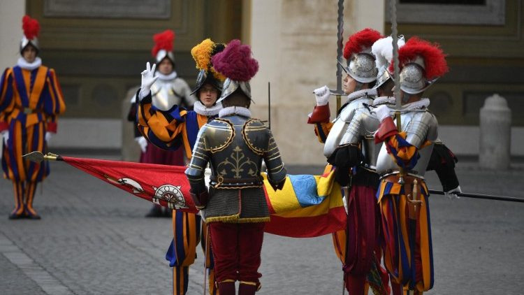 Присяга Швейцарских гвардейцев (Ватикан, 4 октября 2020 г.)