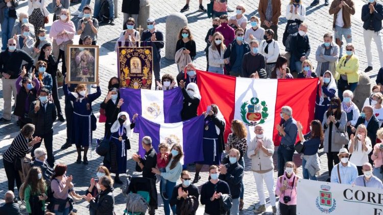 Papież: nawiązujmy więzi braterstwa