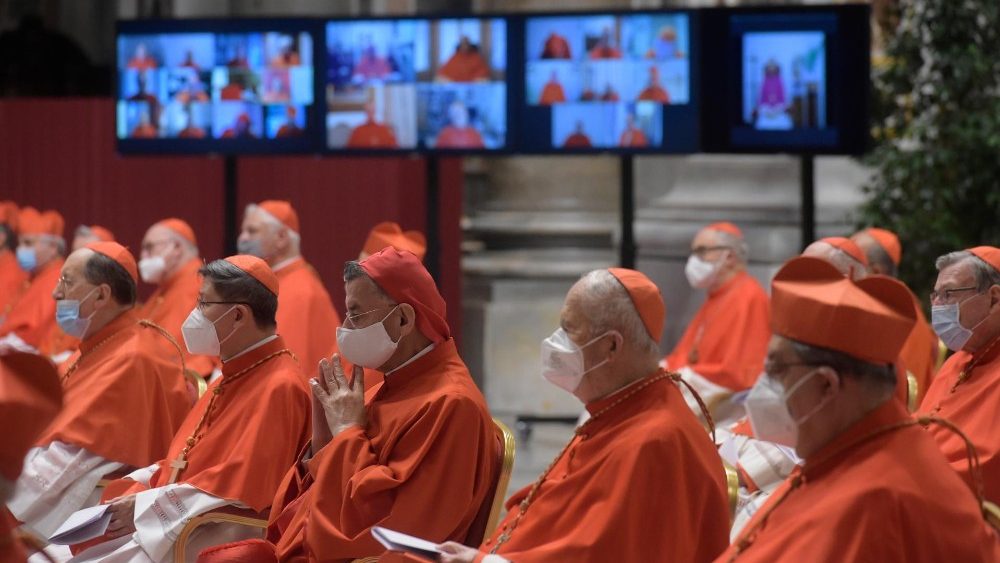 Звычайны публічны кансісторый у Ватыкане