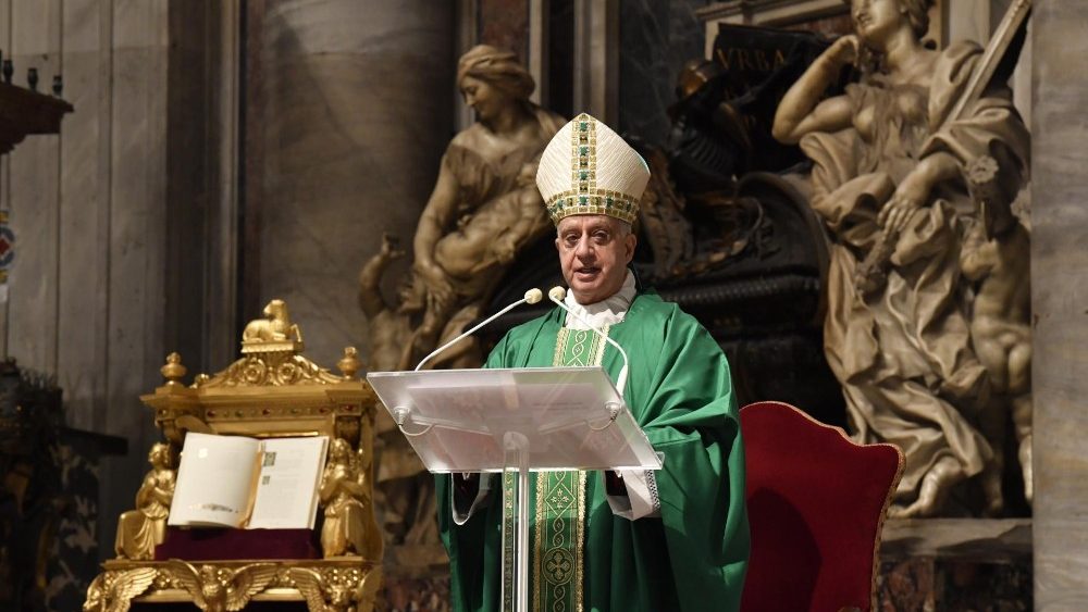 Santa Missa no Domingo da Palavra de Deus, celebrada por Dom Rino Fisichella