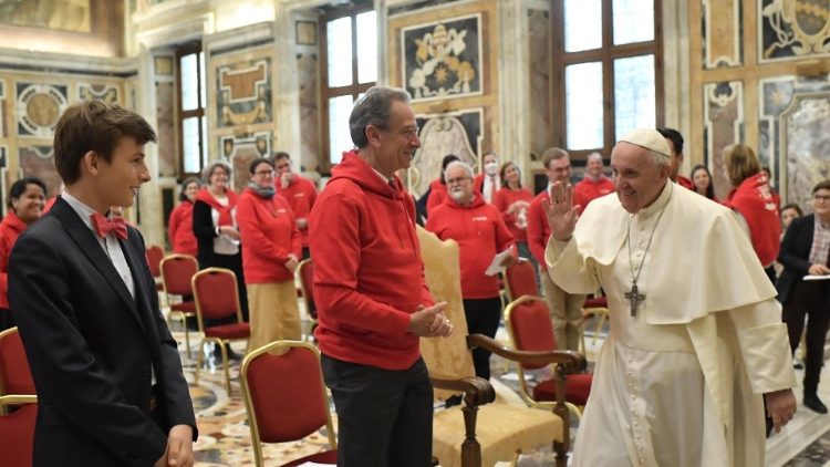 Papież do FIDESCO: przyspieszajmy nadejście Królestwa Bożego