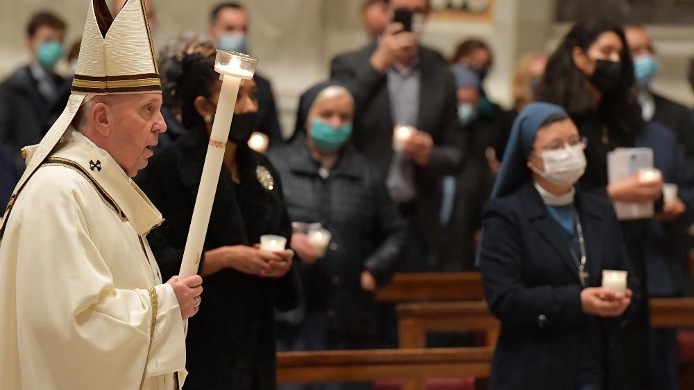 Vigília Pascal na Basílica Vaticana