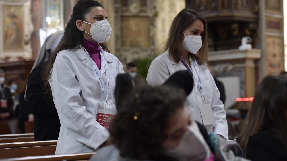 Missa na Igreja de Santo Espírito, em Sassia, Santuário da Divina Misericórdia