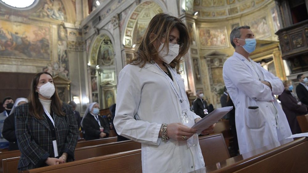Missa na Igreja de Santo Espírito, em Sassia, Santuário da Divina Misericórdia