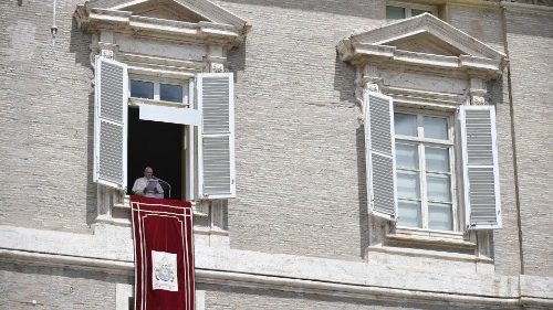 El Papa ora por el fin de la pandemia, la paz en Myanmar y el accidente en Israel