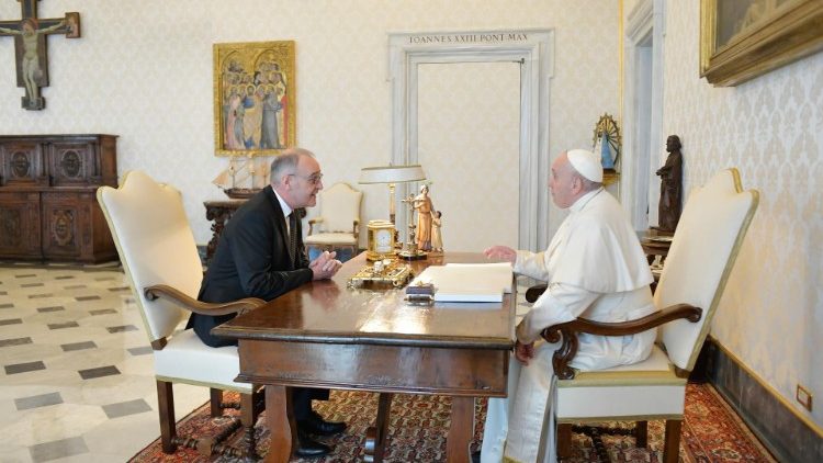 Францішак з Прэзідэнтам Швейцарыі Гі Пармэленам