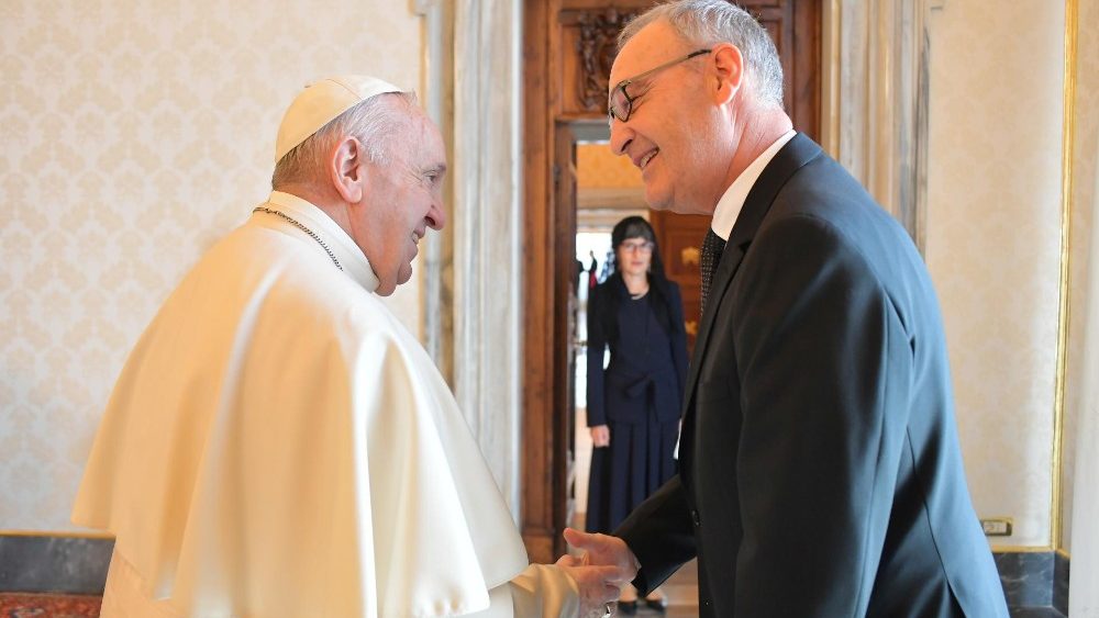Papa Francisco com presidente da Suíça Guy Parmelin
