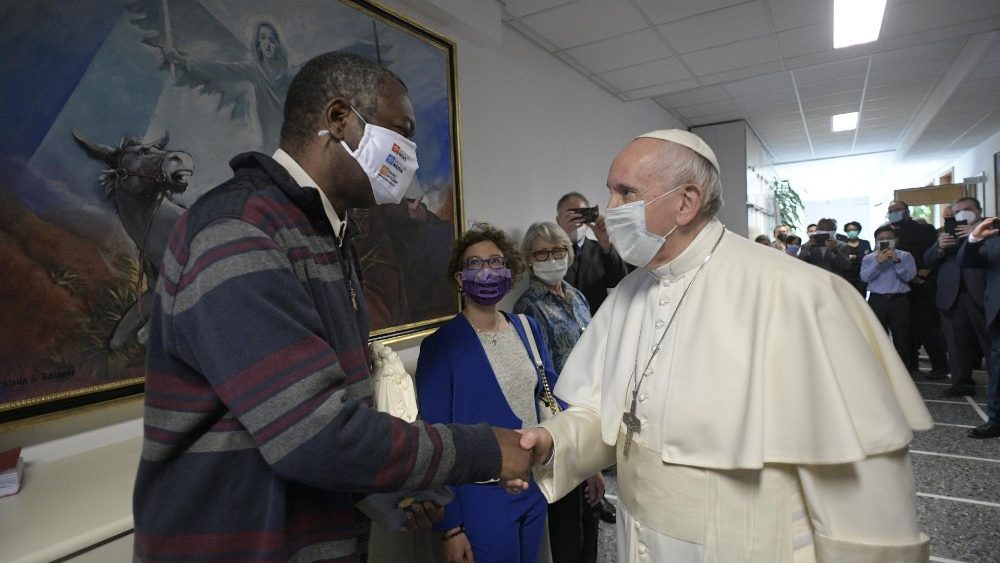 Im Hintergrund, in Blau: unsere Kollegin Stefanie Stahlhofen