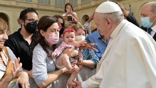 Papa: o caminho libertador de Jesus é a resposta aos "guardiães" da verdade