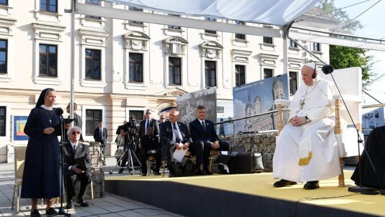 Đức Thánh Cha gặp cộng đoàn Do Thái Slovakia 