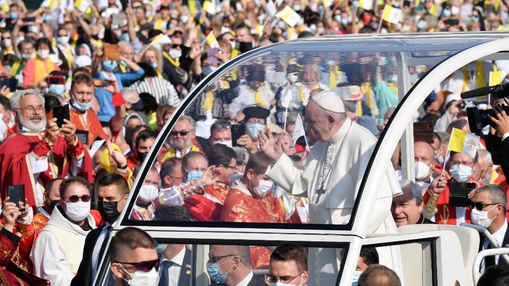 2021.09.14 Viaggio Apostolico a Budapest e Slovacchia Divina Liturgia Bizantina di San Giovanni Crisostomo