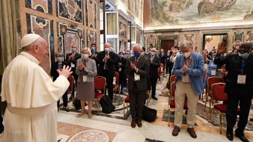 Papst fordert kostenlose Gesundheitsversorgung für alle