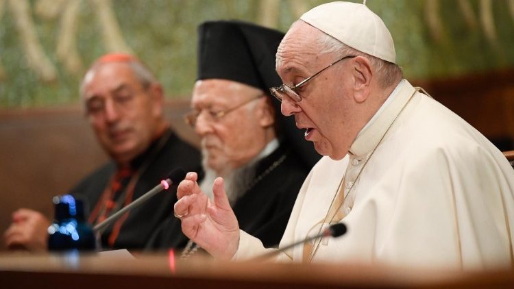 Францішак падчас візіту ў Папскі латэранскі ўніверсітэт