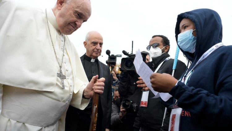 Jennifer nel suo incontro con il Papa ad Assisi