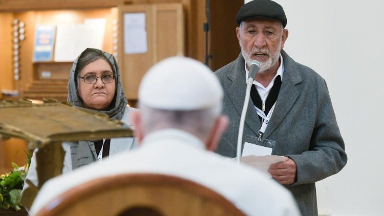 Papież wysłuchał świadectw ubogich w Asyżu