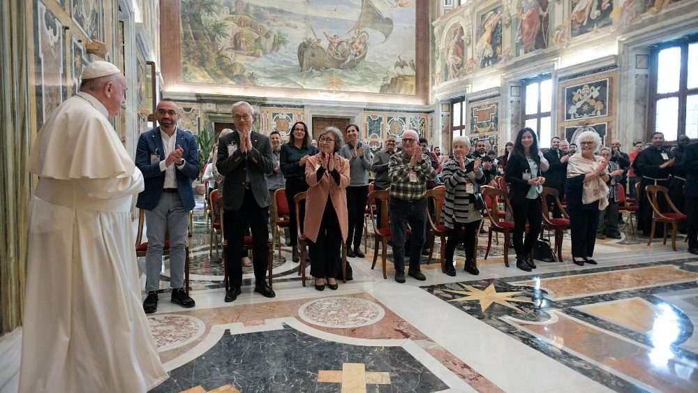 Papa Francisco recebe em audiência membros da Ordem Franciscana Secular