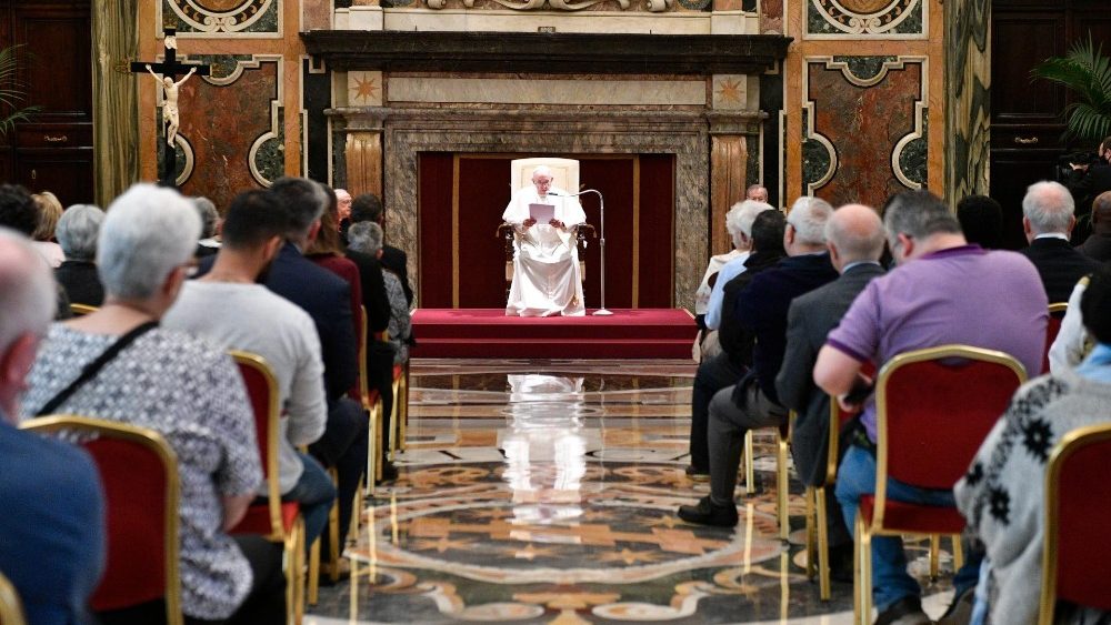 Papa Francisco recebe em audiência membros da Ordem Franciscana Secular