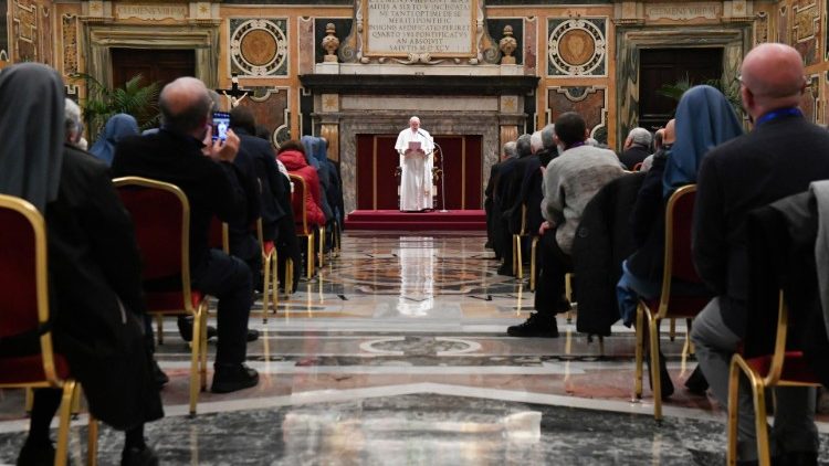 Папа Франциск на встрече с членами «Семейства св. Павла» 