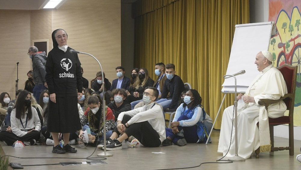 Scholas Occurrentes promove encontro com o Papa Francisco