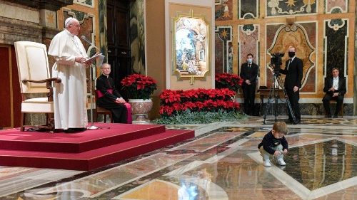 Il Papa all'Azione Cattolica: indossate un abito a misura della vostra unicità