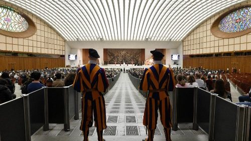 Anche laici e religiosi come lettori all’udienza generale