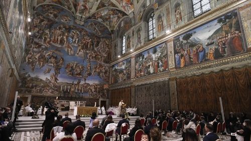 16 bébés baptisés par François dans la chapelle Sixtine