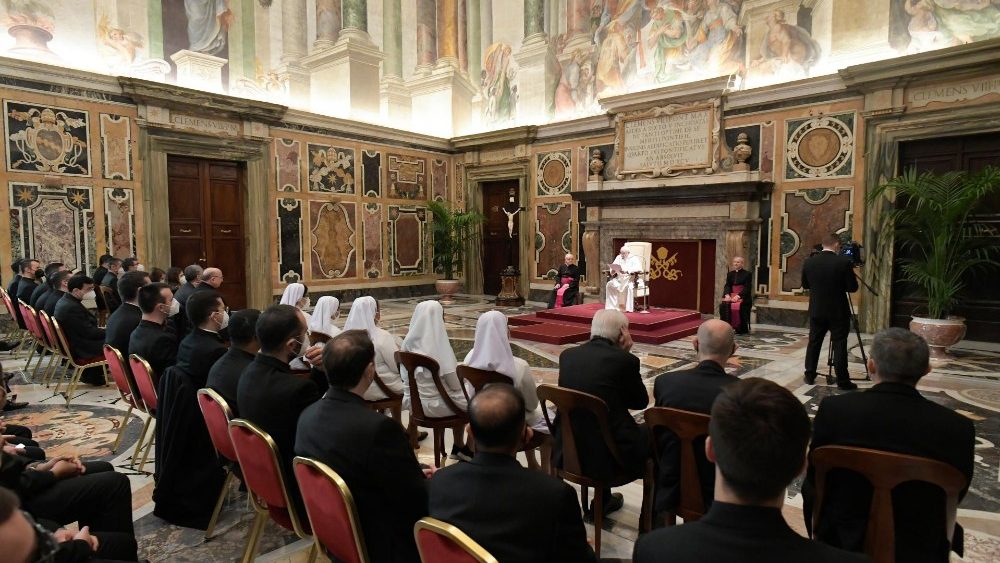 Papa Francisco com a Comunidade do Pontifício Seminário Lombardo em Roma