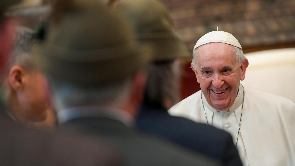 El Papa Francisco recibió en audiencia a la Asociación italiana alpina