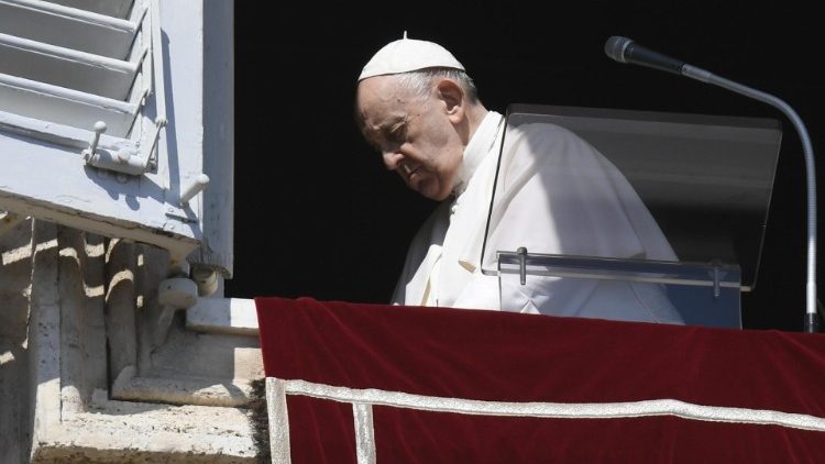ഫ്രാൻസിസ് പാപ്പാ  ഹൃദയസ്പർശിയായ ഒരഭ്യർത്ഥന നടത്തുന്നു.