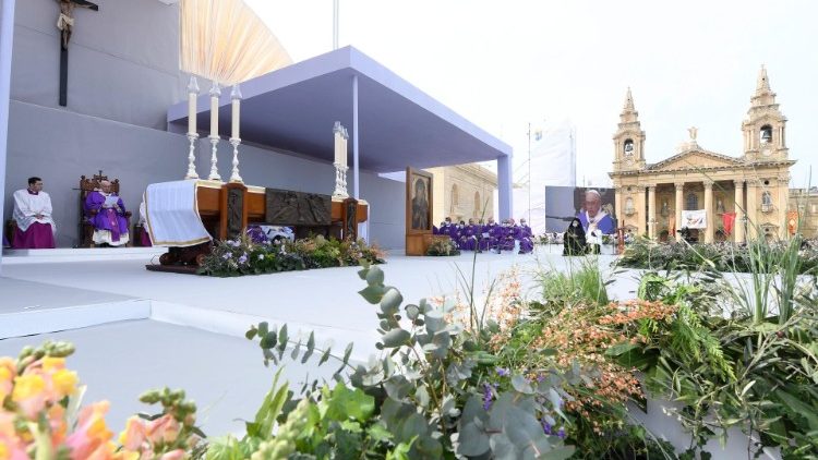 Amani na haki ni matunda ya toba ya kweli na wongofu wa ndani, ishara na alama ya kumpokea Masiha ajaye 