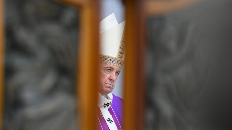 Viagem Apostólica a Malta - Santa Missa na Piazzale dei Granai, em Floriana, Malta