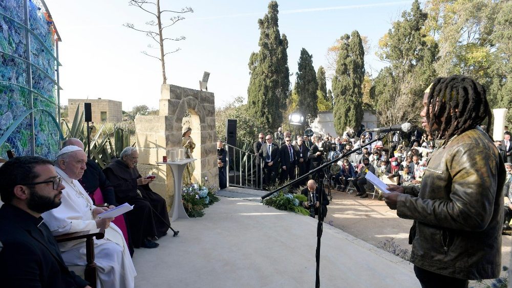 Приёмный центр в Хал-Фаре (Мальта, 3 апреля 2022 г.)