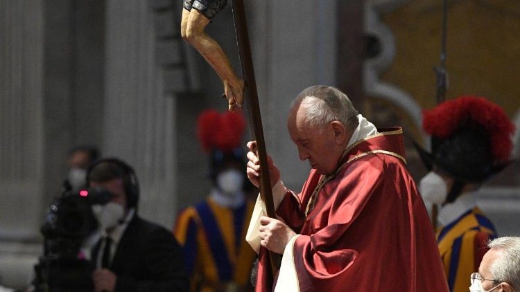 Kristo Yesu ni dira, kielelezo na utimilifu wa upendo