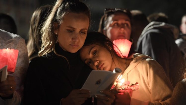 Wafundisheni watoto wenu adabu na kuwarithisha tunu bora za Kikristo