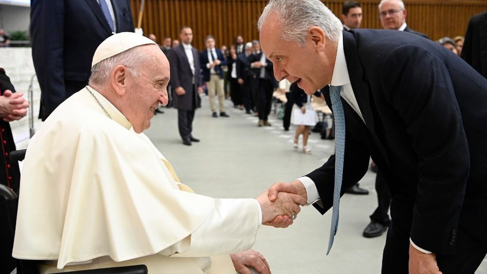 Audiencia del Papa con los lectores de la revista "Familia Cristiana".