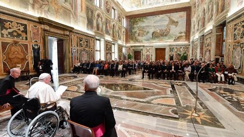 Francesco: costruire il “villaggio globale della cura” per la salvaguardia del creato