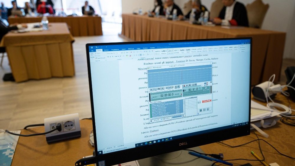 Décima nova audiência do Processo vaticano