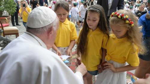 Francesco: desidero andare a Kiev, aspetto il momento giusto per farlo