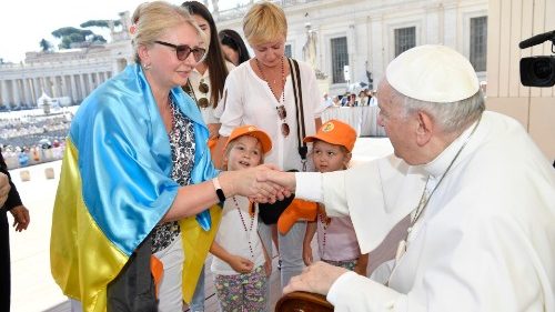 Папа: Не забуваймо про багатостраждальний народ України