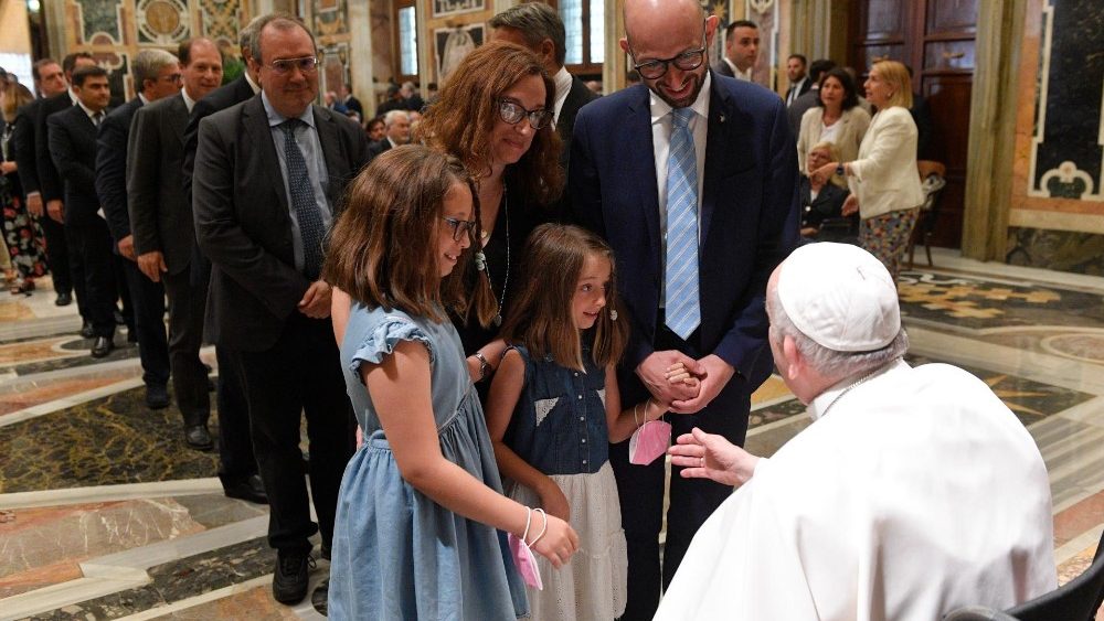 A audiência na Sala Clementina na manhã desta quinta (23)